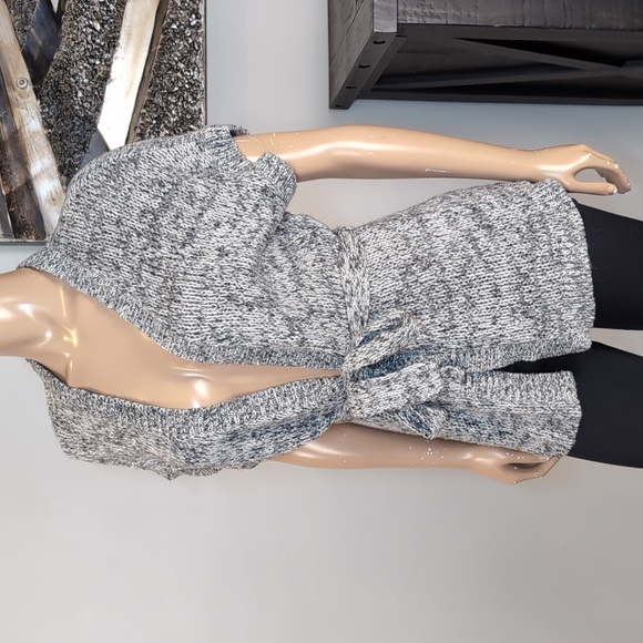 Old Navy Tie Front Cardigan Sweater Short Sleeve Grey Belted Wool Knit Size XS - Picture 3 of 11